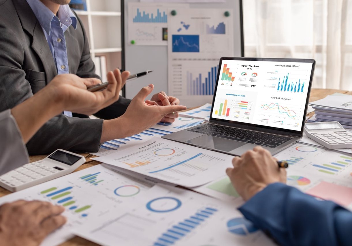 How to Grow on LinkedIn for B2B Lead Generation: A 2026 Content Strategy